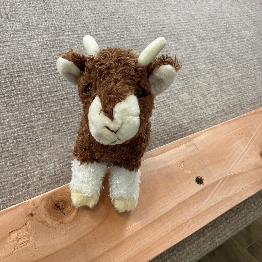 2017 Douglas Cuddle Toys Brown White cow Plush Stuffed Animal Farm 1505 7 in. - Picture 3 of 13